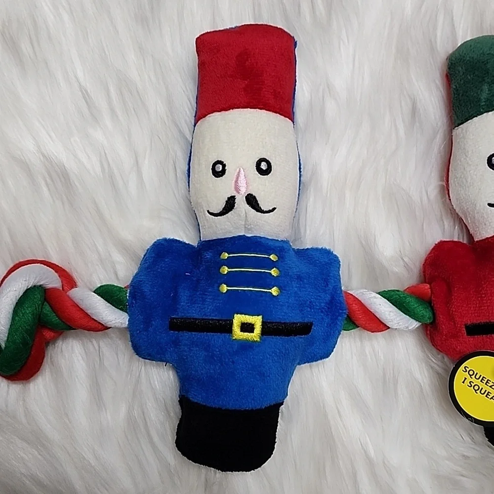 Christmas Nutcracker Squeeker Plush Dog Toy with Rope New with Tags 24